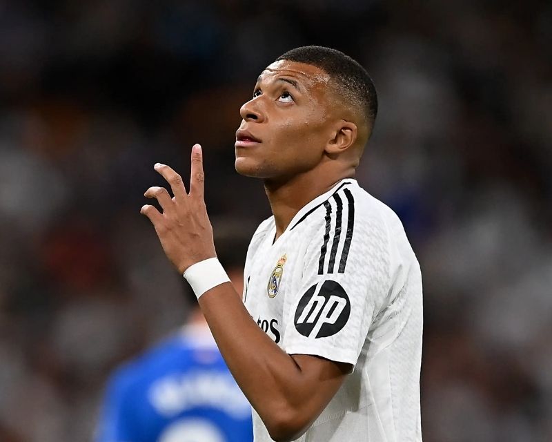 kylian-mbappe-2