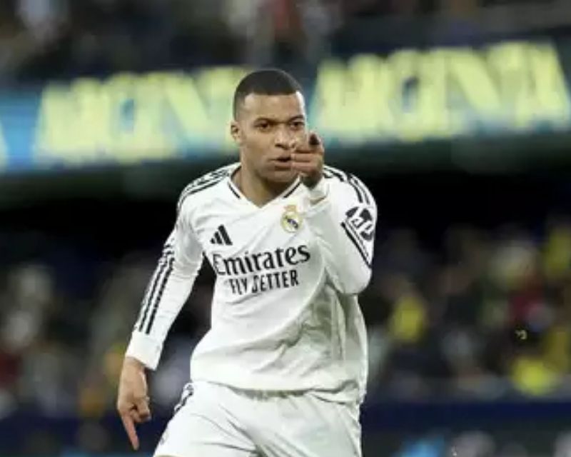 kylian-mbappe-4